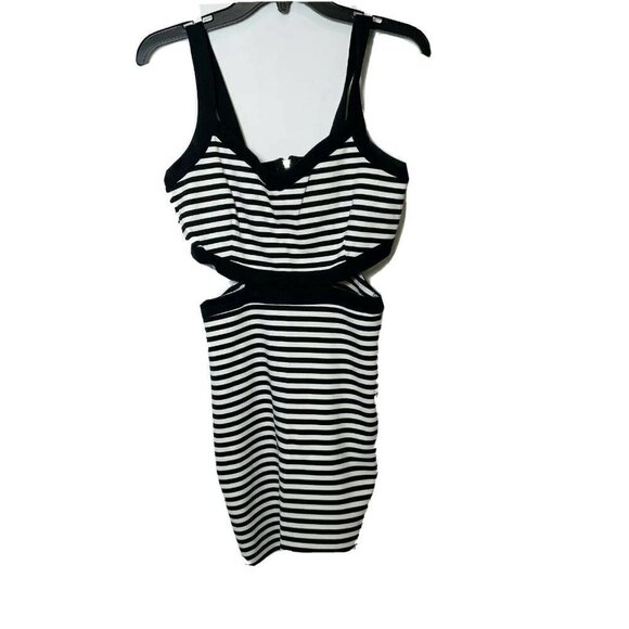 Jack BB Dakota Striped Side Cutout Bodycon Dress Black White Small Stretch Zip - Picture 1 of 9